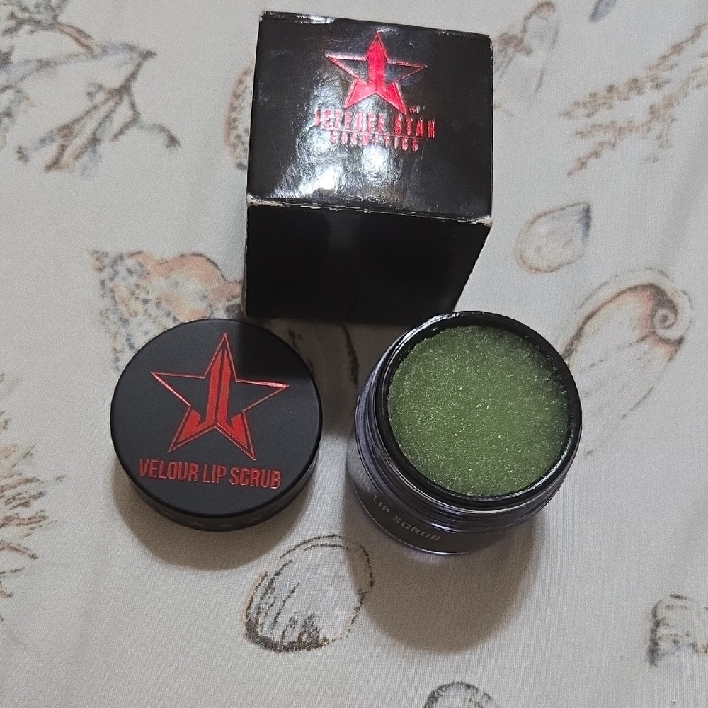 Jeffree Star Velour Lip Scrub - Vibrant Green